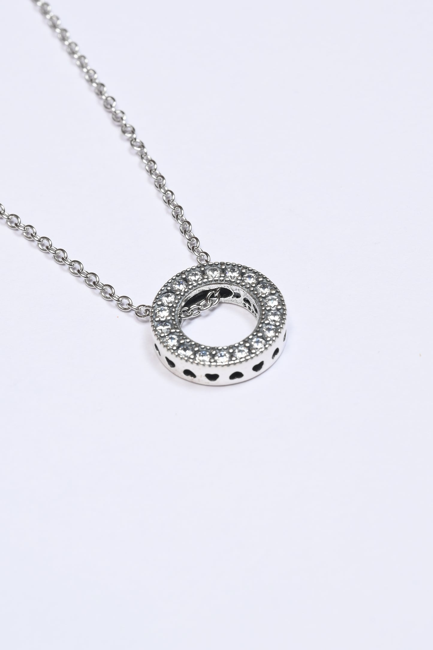 Pandora Ring Pendant With Link Chain
